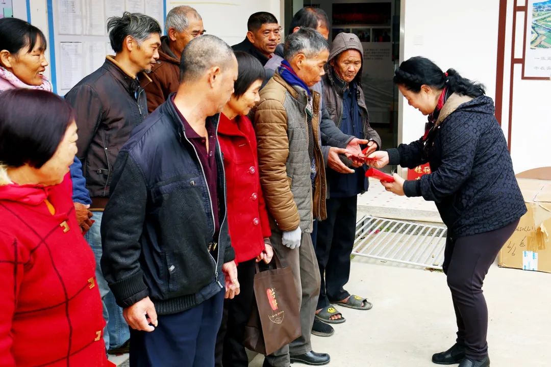 ��Ȧ- (�й���)��ȦΪ�Ķ���