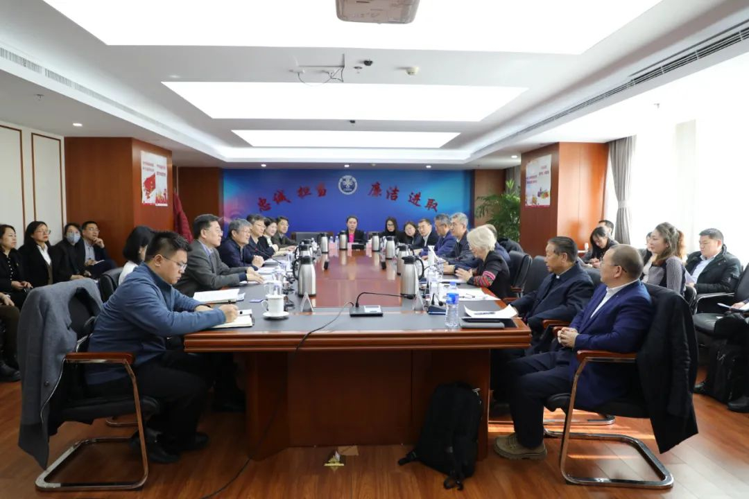 ��Ȧ- (�й���)��ȦΪ�Ķ���